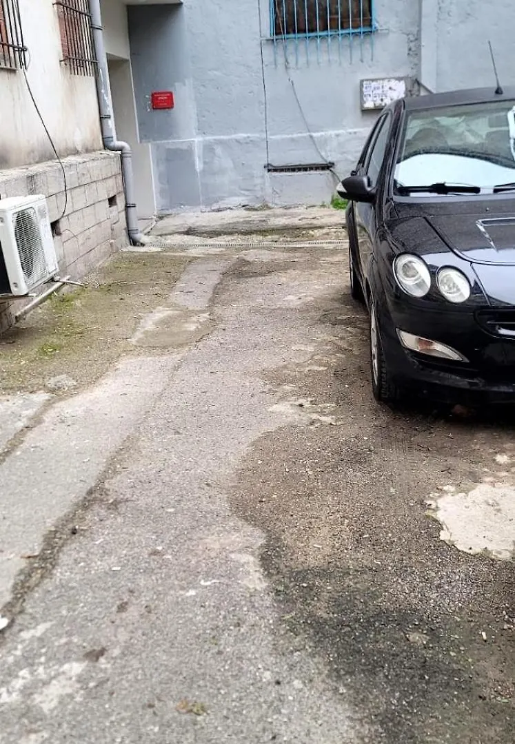 Daire Family Apartament 21 Tiran
